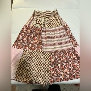 Universal Threads skirt